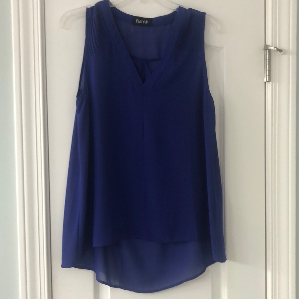 Sleeveless sheer periwinkle/purple blouse